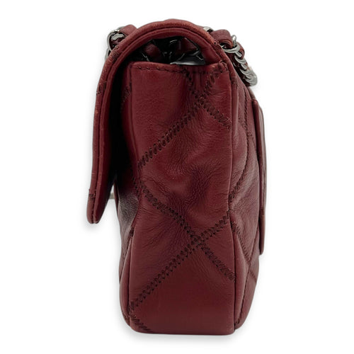 Chanel Classic Diamond Stitch Quilted Red Shoulder Bag in Calfskin, Ruthenium hardware_4