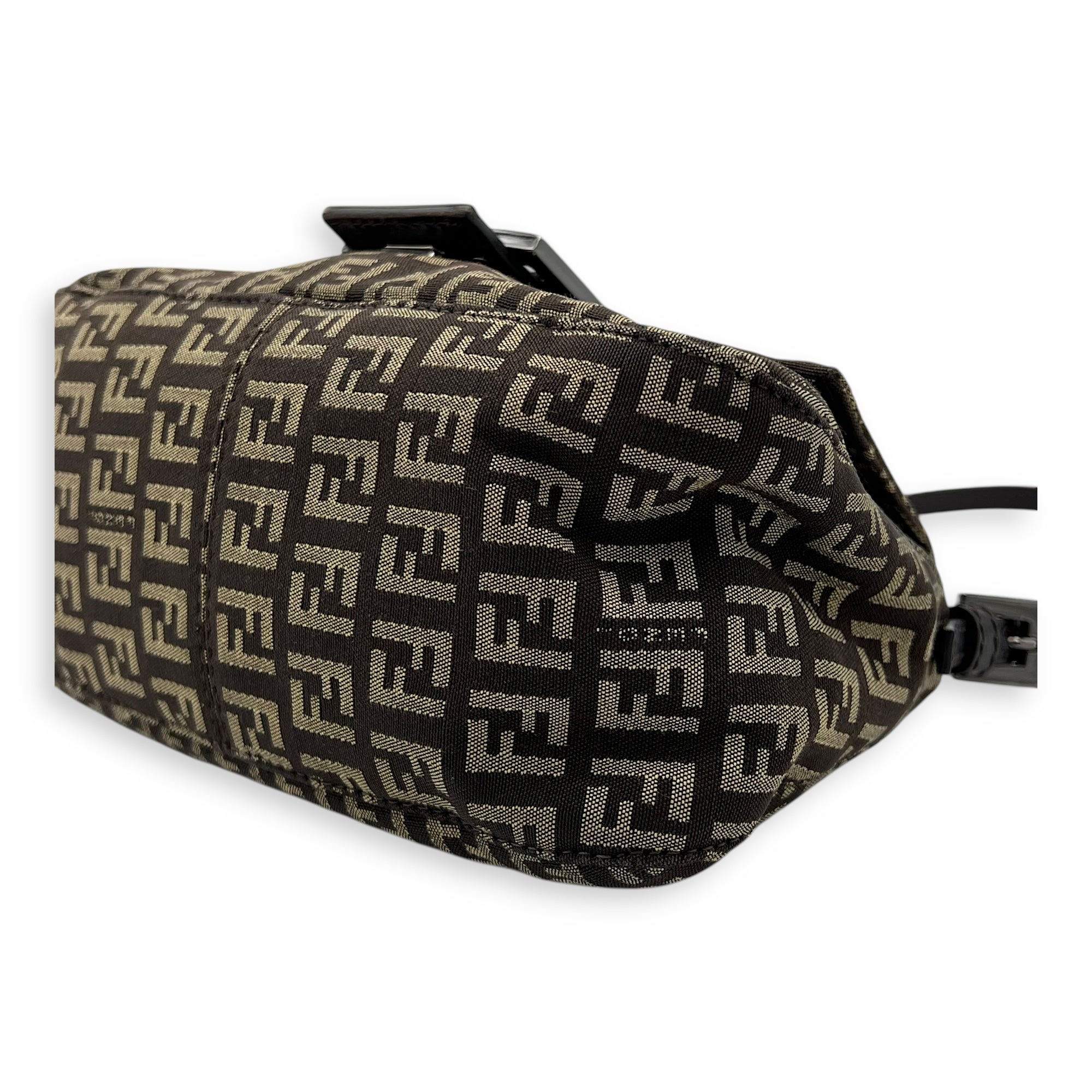 Fendi Zucca Shoulder Bag Brown in Jacquard, Silver hardware_11
