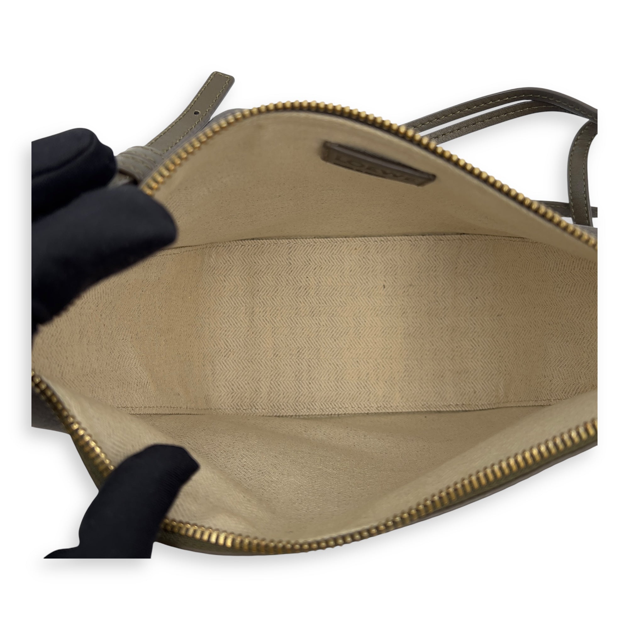 Loewe Hammock Hobo Mini Green Shoulder Bag in Calfskin, Gold hardware_6