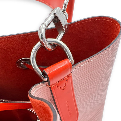 Louis Vuitton NeoNoe Bucket Bag Pink in Epi Leather, Silver hardware_14