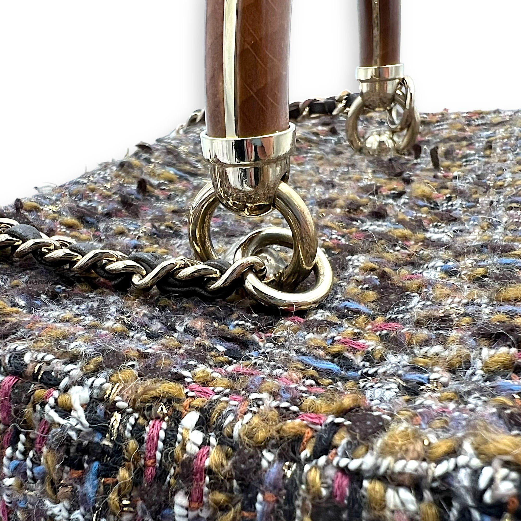 Chanel Vanity Case Wood Multi-colour Top Handle Bag in Tweed, Gold hardware_16