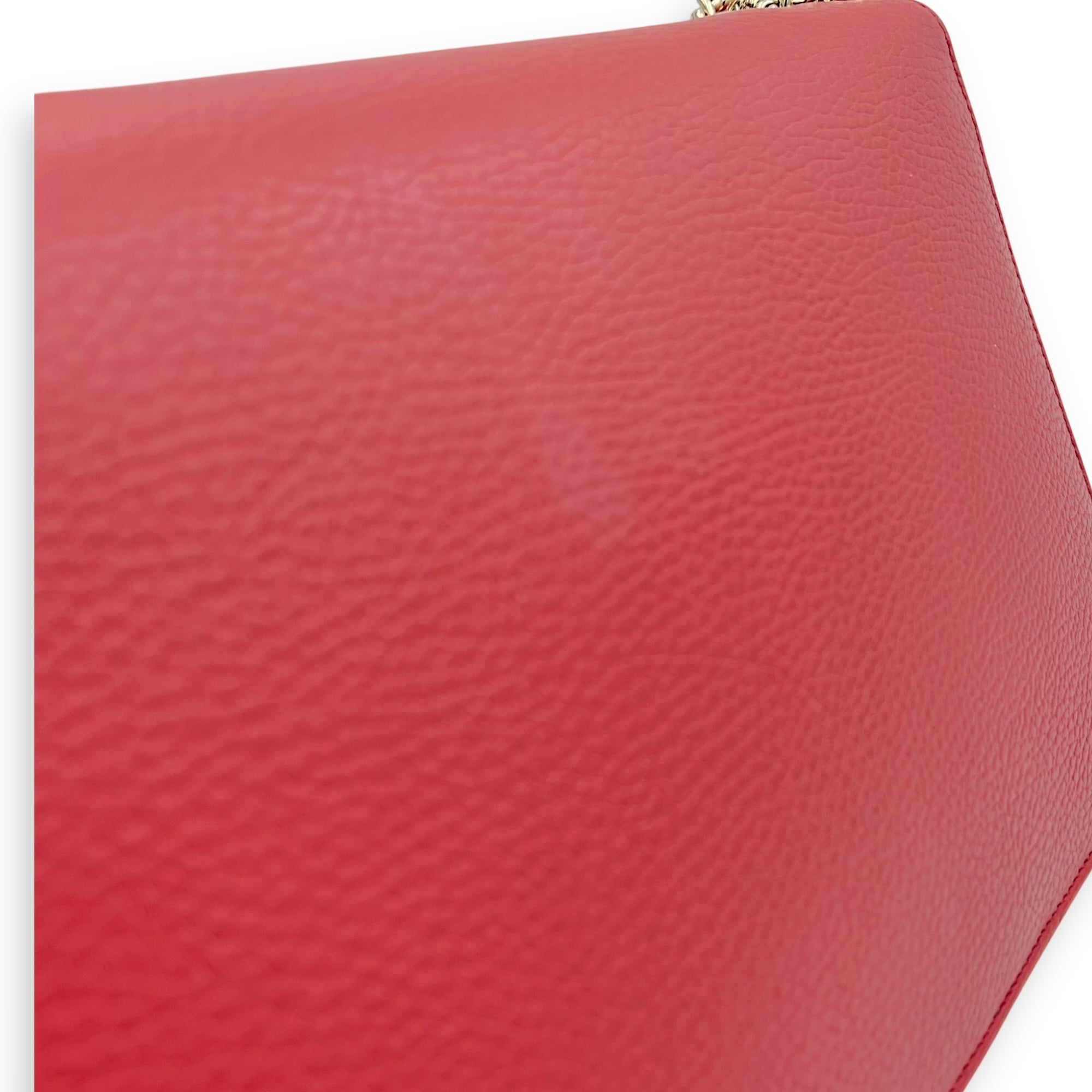 Gucci Interlocking G Shoulder Bag Red in Calfskin, Gold hardware_13