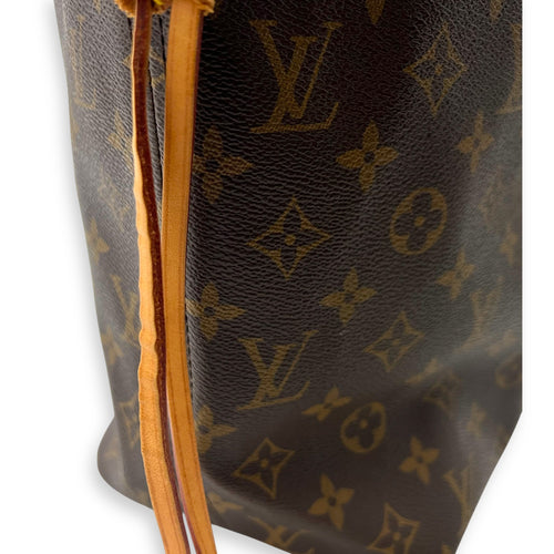 Louis Vuitton Neverfull MM Brown Tote Bag in Monogram Coated Canvas, Gold hardware_14