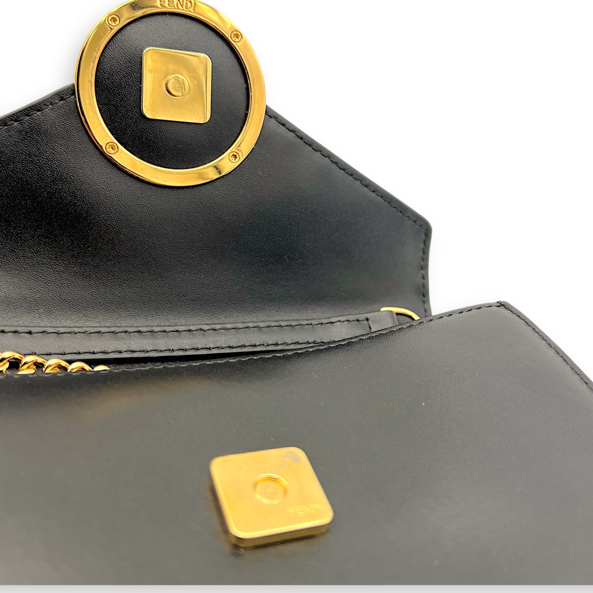 Fendi Zucca Wallet On Chain Multi-colour in Calfskin, Gold hardware_14