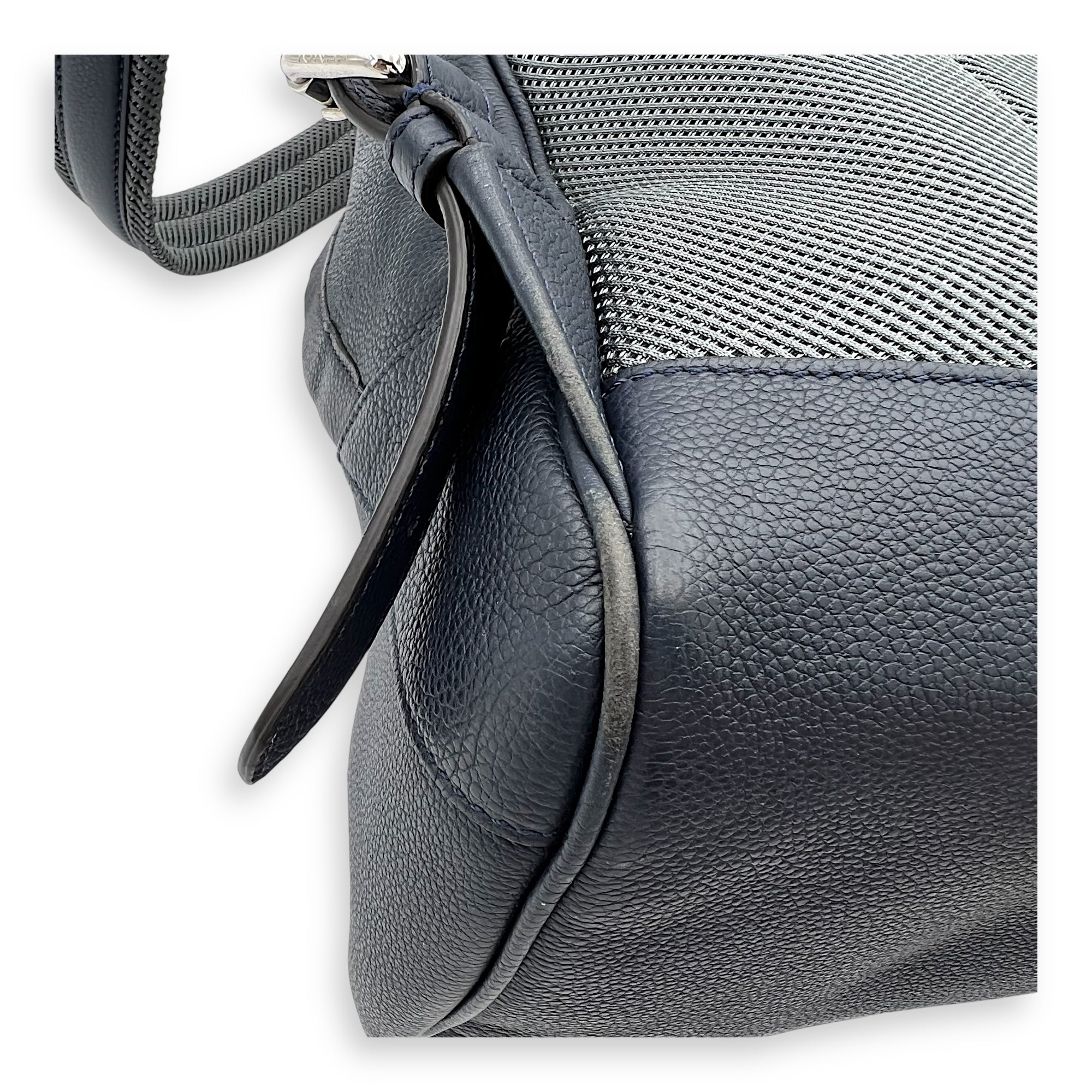 Fendi Chiodo Backpack Blue in Calfskin, Silver hardware_3