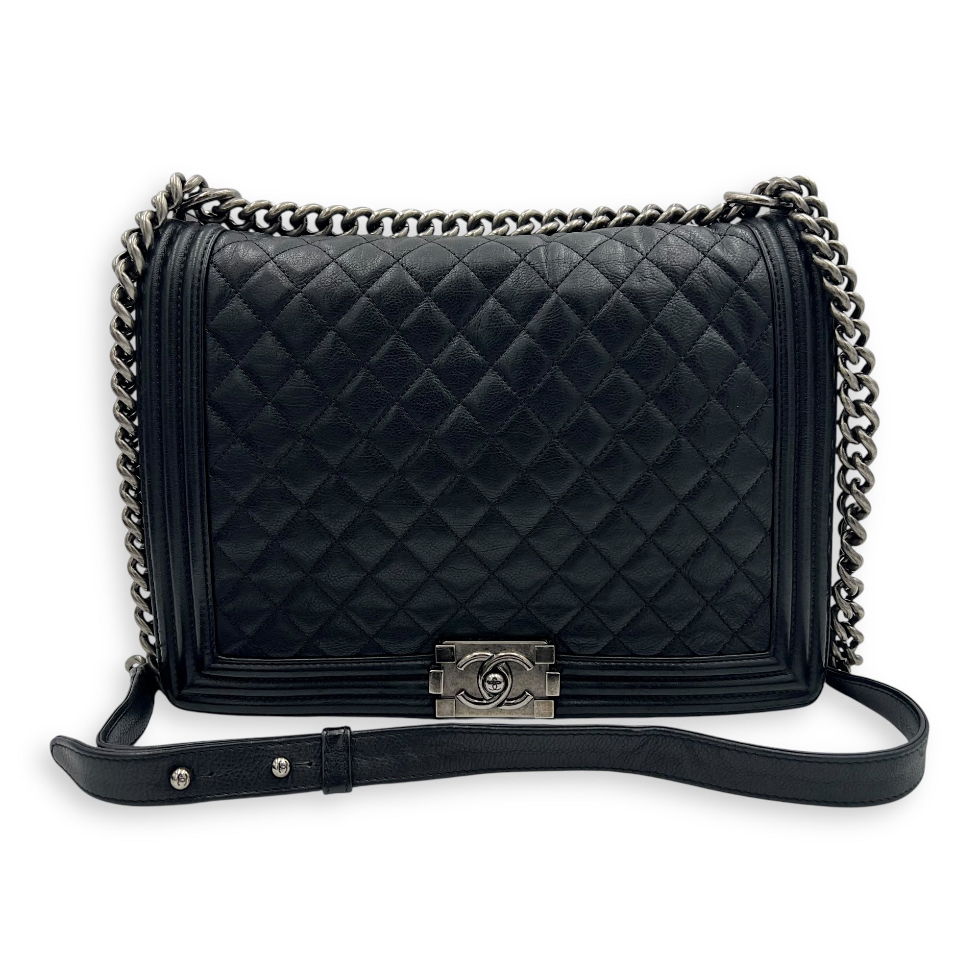 Chanel Boy Shoulder Bag Large Black in Calfskin, Ruthenium hardware_12