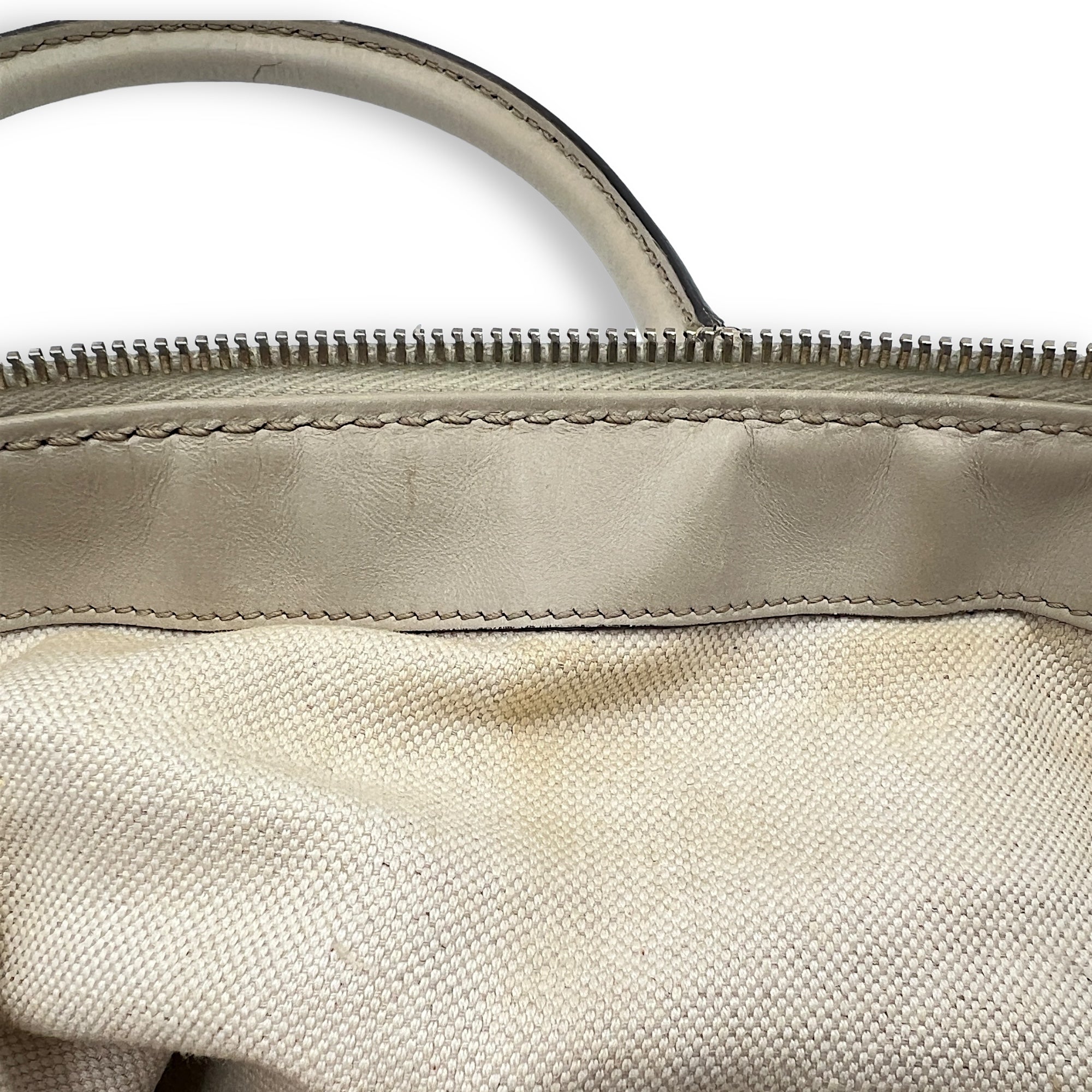 GG White Top Handle Bag in Canvas, Gold hardware