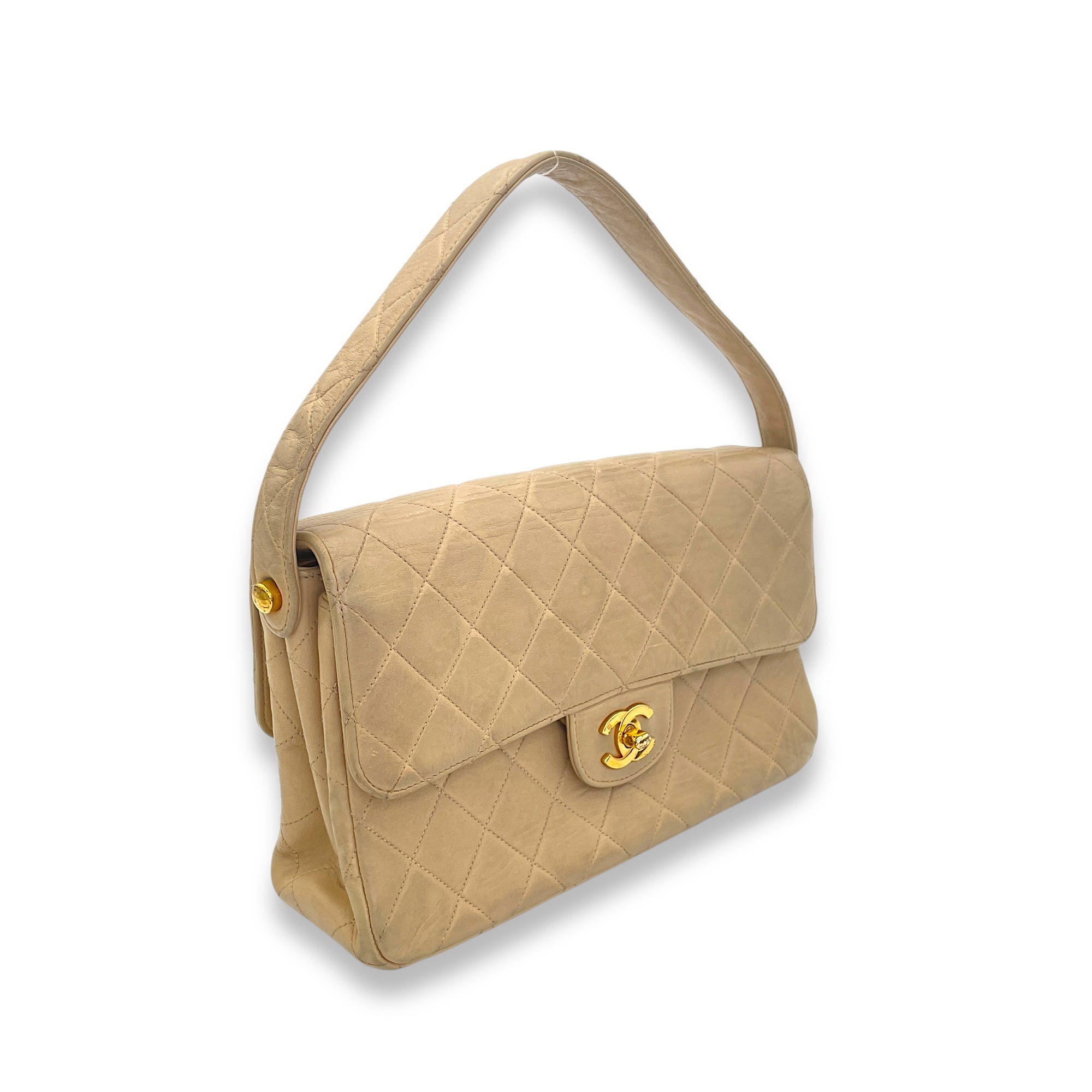 Vintage Classic Flap Shoulder Bag Beige in Lambskin, Gold hardware