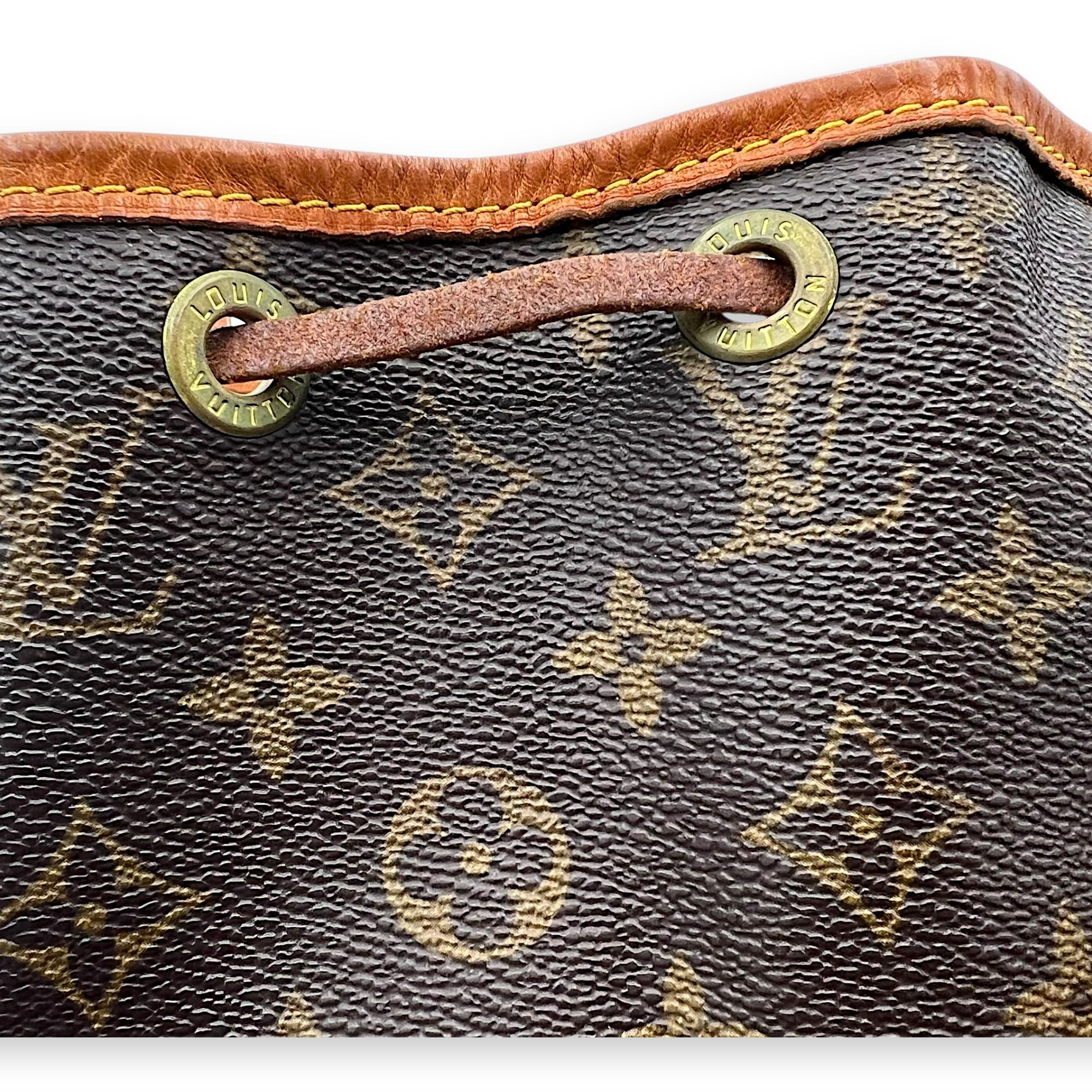 Louis Vuitton Noe Shoulder Bag Petite Brown in Monogram Coated Canvas, Gold hardware_15