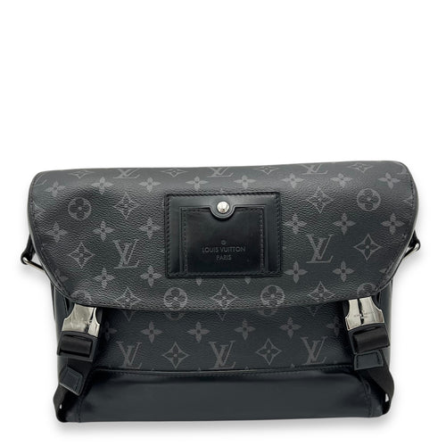 Louis Vuitton Voyager Messenger MM Black in Canvas, Silver hardware_1