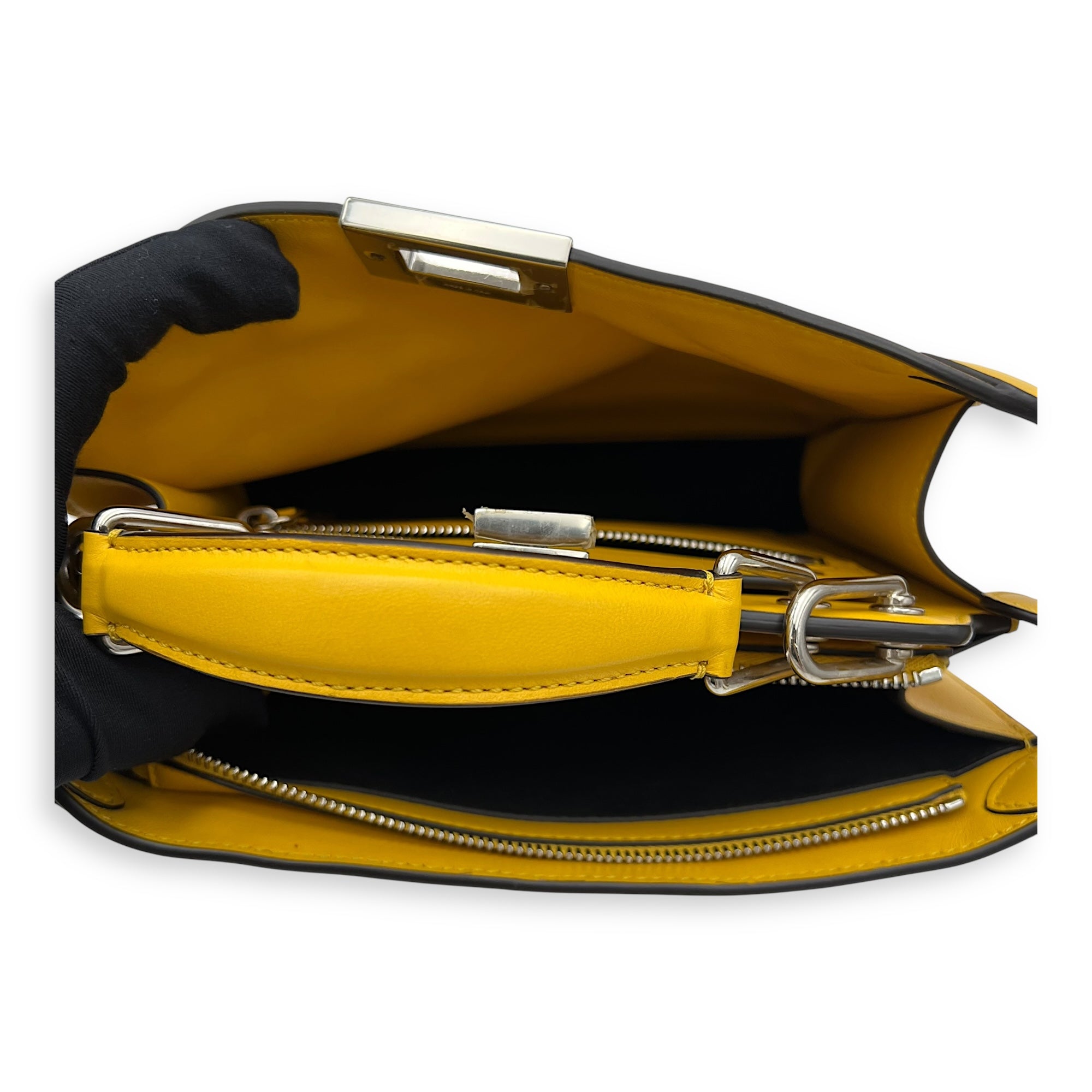 Fendi Peekaboo Top Handle Bag Yellow in Calfskin, Silver hardware_6