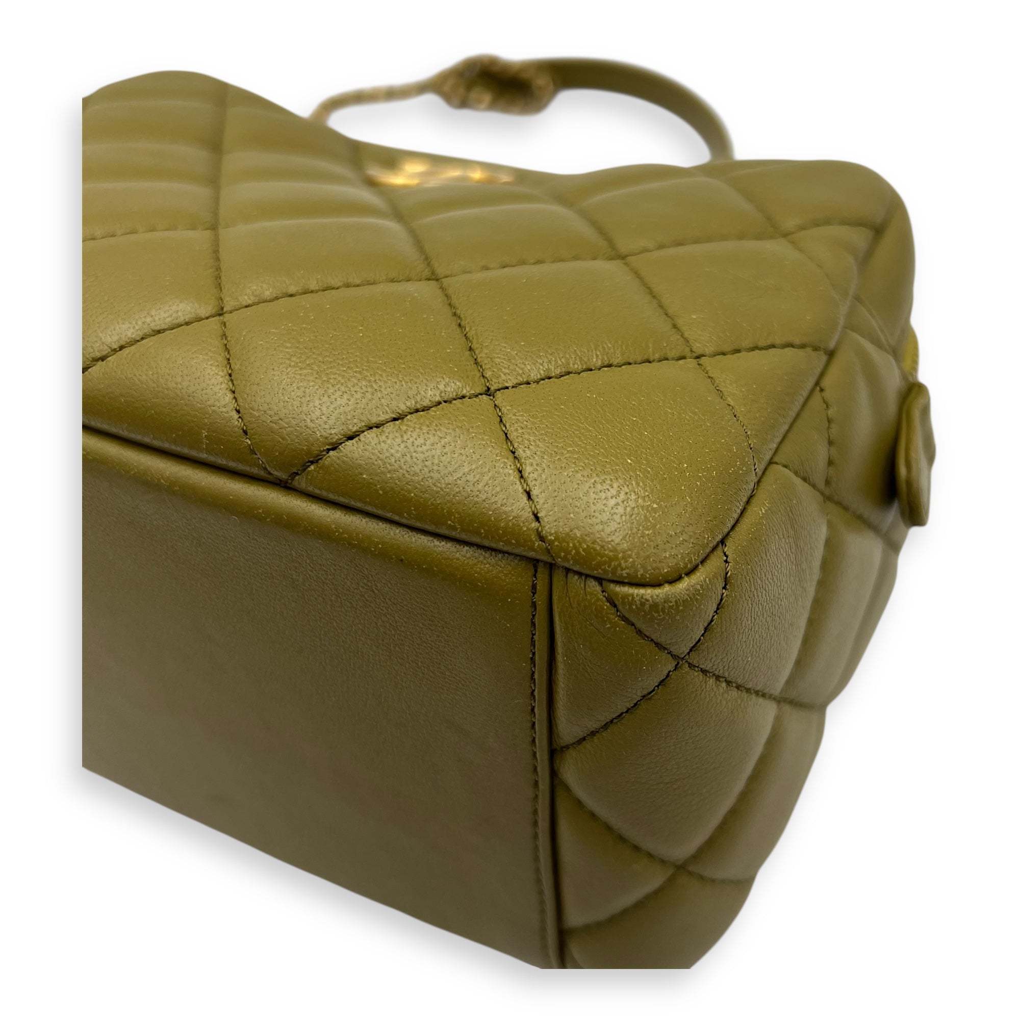 Chanel Wenge Wood Green Crossbody Bag in Lambskin, Gold hardware_7
