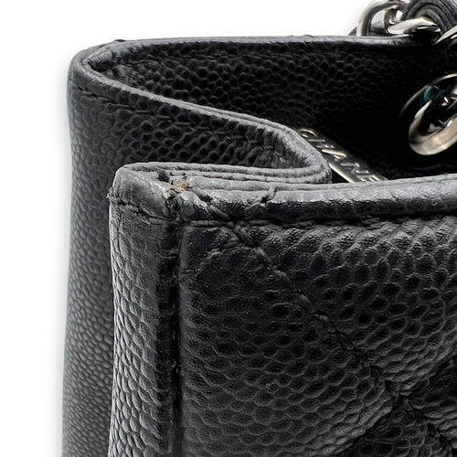 Chanel GST Shoulder Bag Black in Caviar Leather, Silver hardware_15