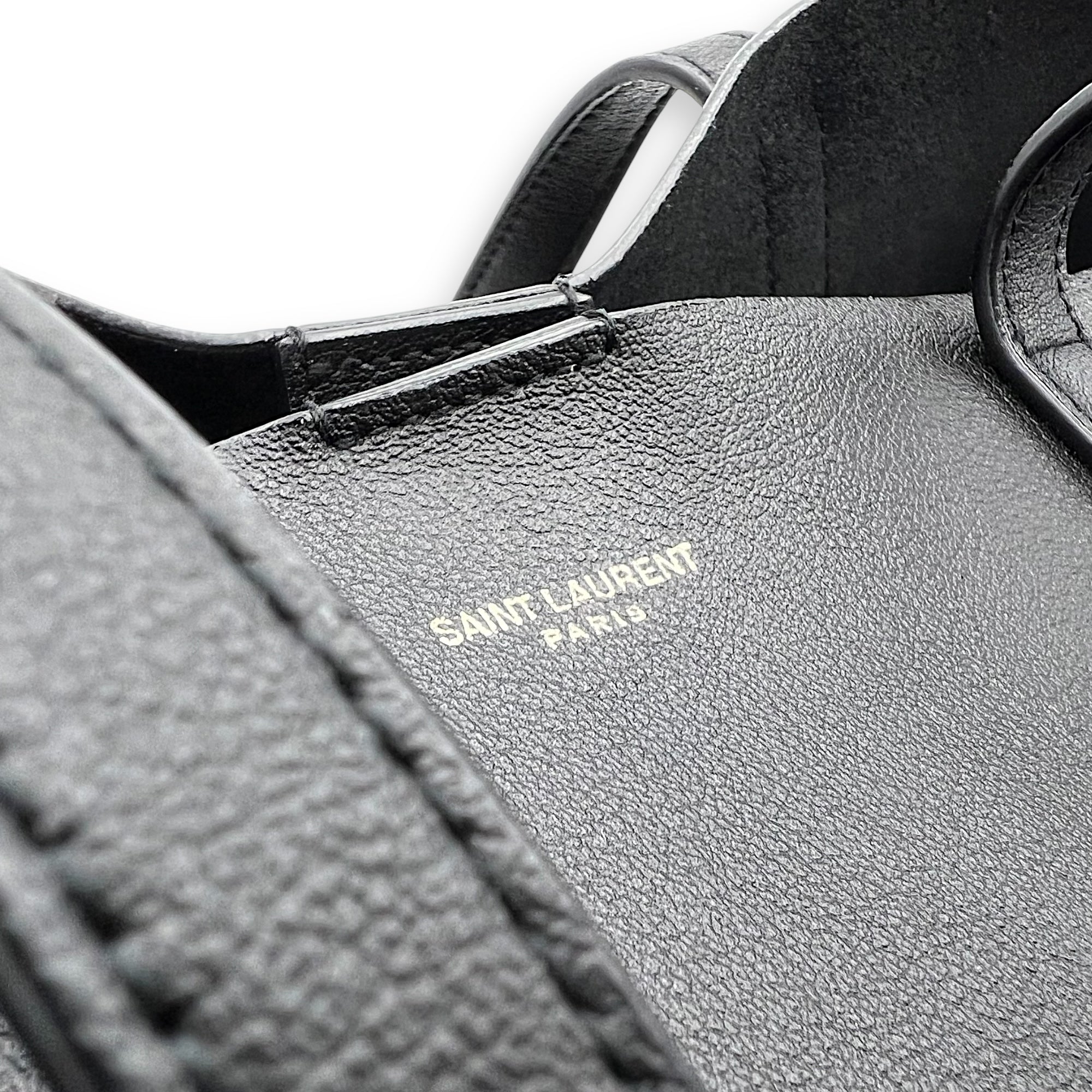 Saint Laurent Logo Tote Bag Black in Calfskin, Gold hardware_15