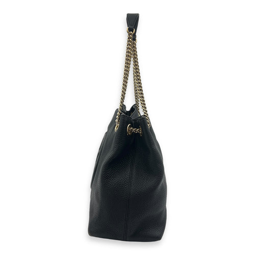 Soho Shoulder Bag Black in Calfskin, Gold hardware