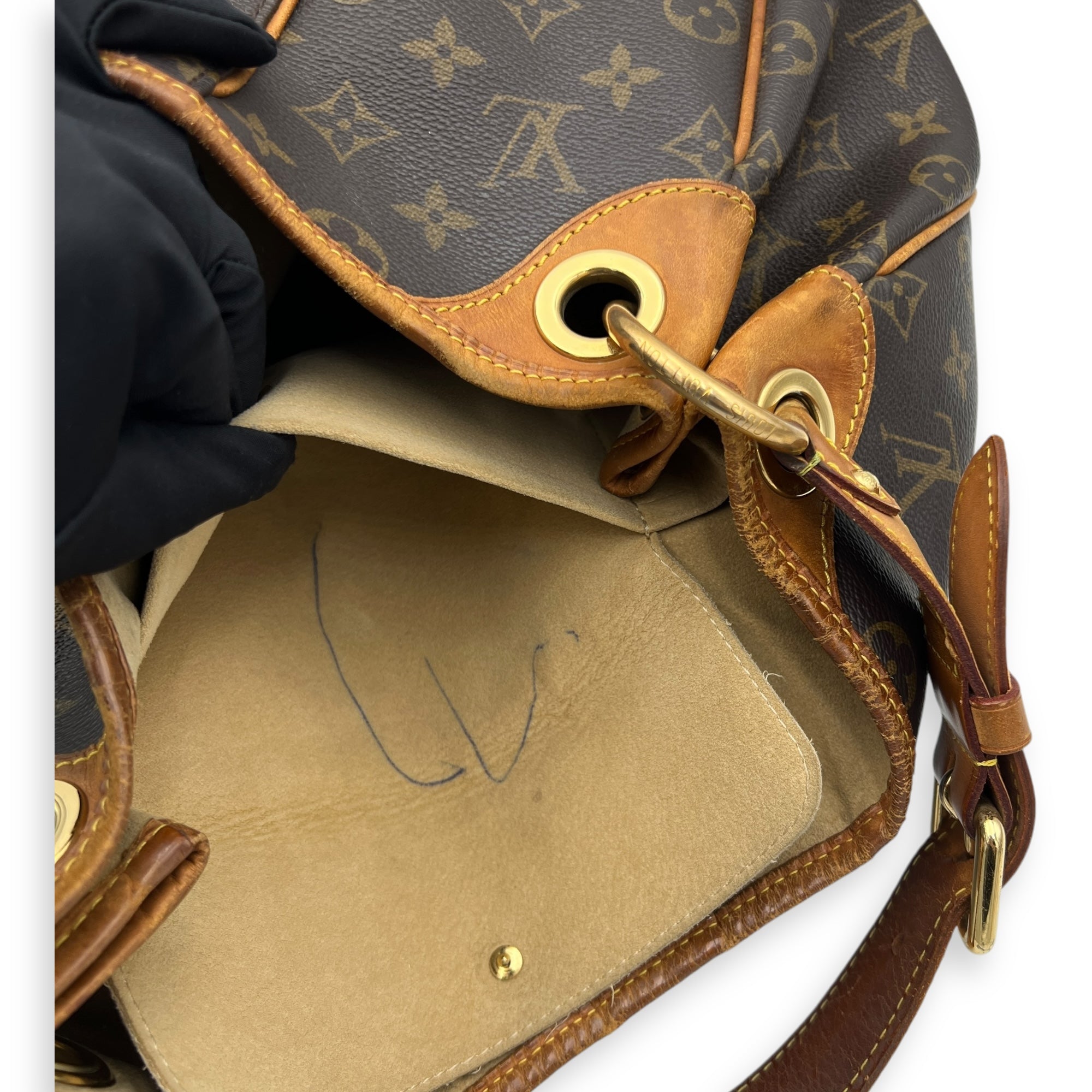 Galleria Shoulder Bag Brown in Monogram Coated Canvas, Gold hardware