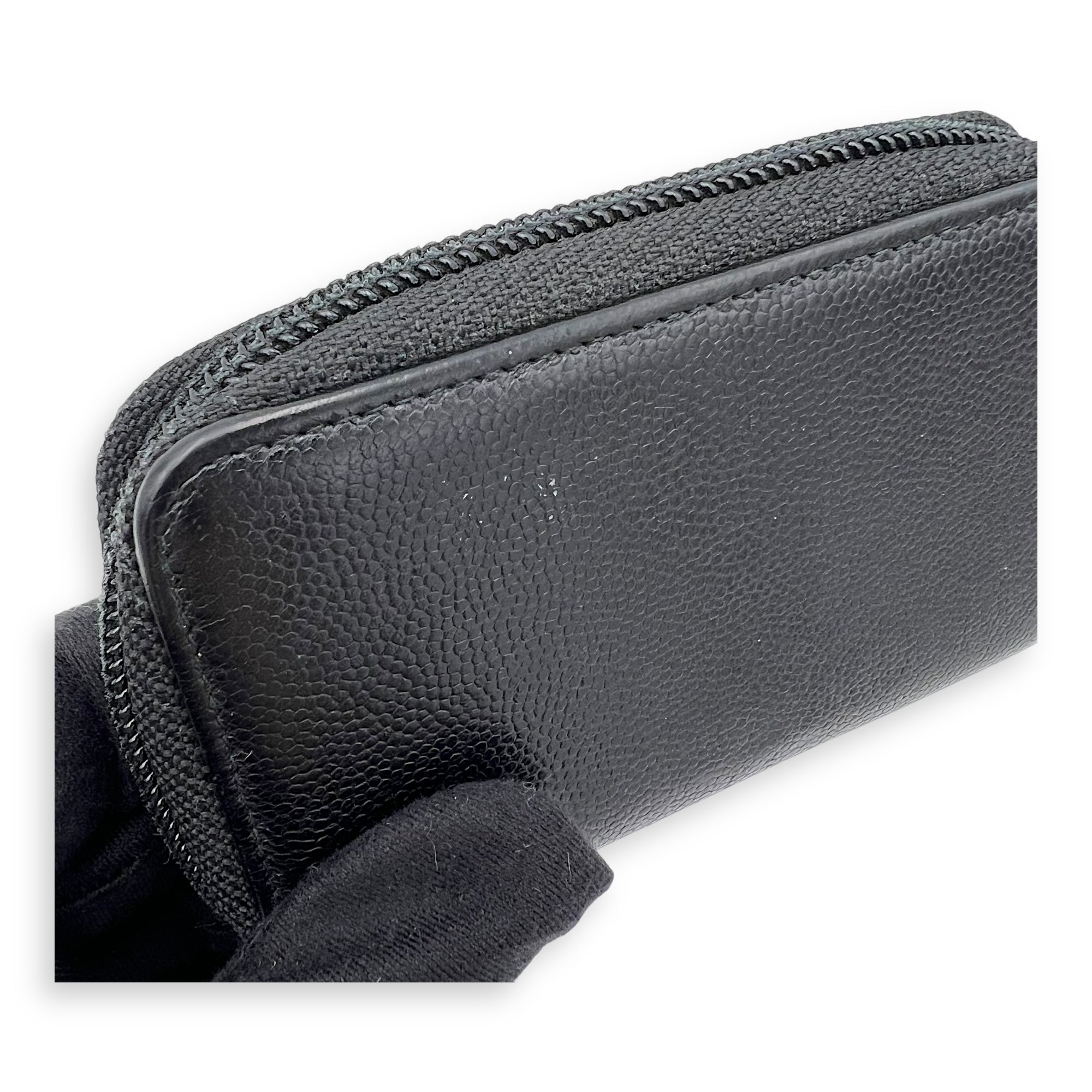 Chanel CC Wallet Black in Caviar Leather, Gold hardware_8
