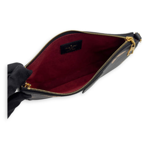 Louis Vuitton Multi-Pochette Accessoires Crossbody Bag Blue in Empreinte Leather, Gold hardware_14