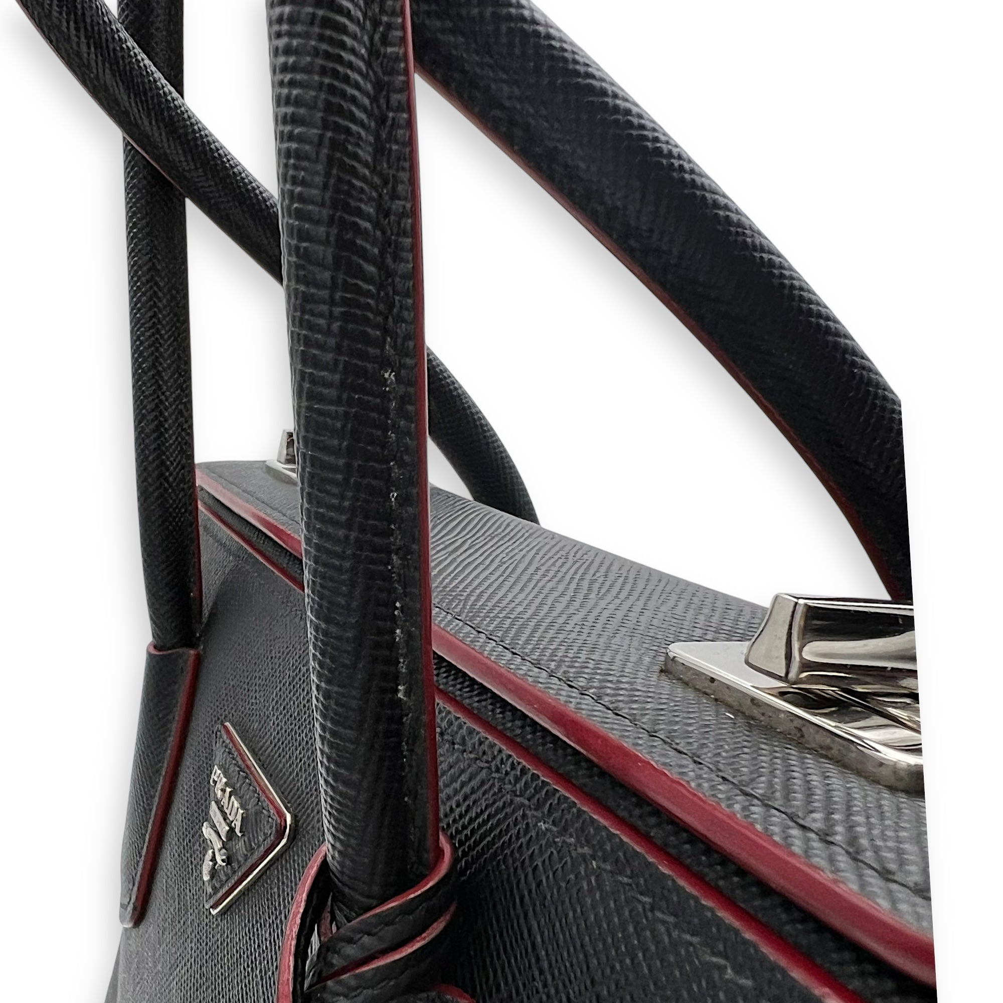 Prada 2 way turnlock bag Top Handle Bag Black in Saffiano Leather, Silver hardware_16