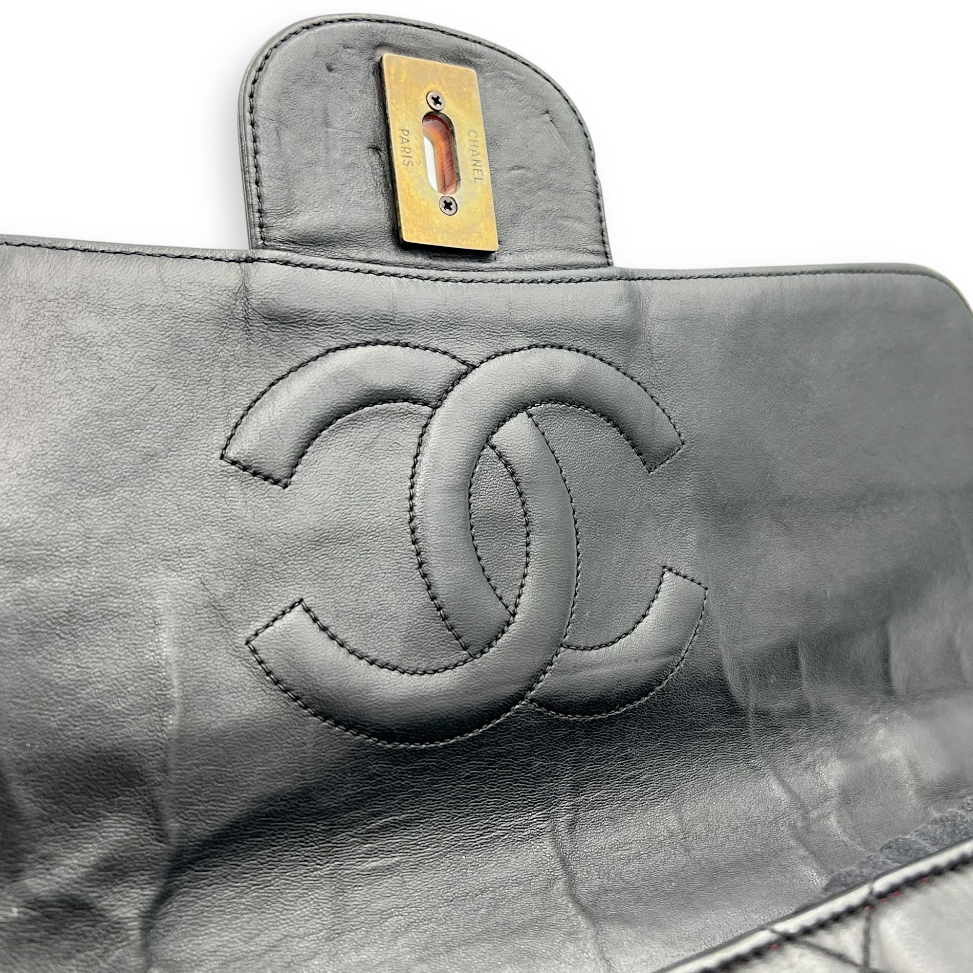 Chanel CC Quilted Tortoise Shell Shoulder Bag Black in Lambskin, tortoise shell hardware_16