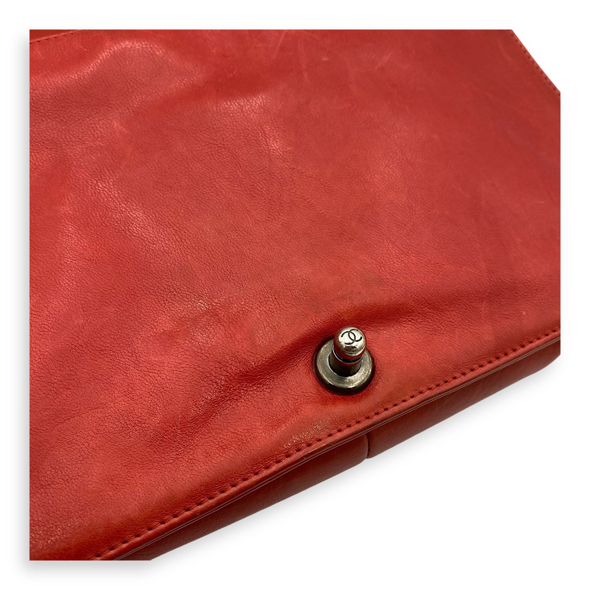 Boy Shoulder Bag Red in Lambskin, Ruthenium hardware