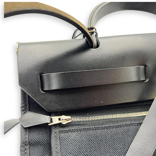 Hermès Herbag 31 Black Top Handle Bag in Canvas, Silver hardware_17