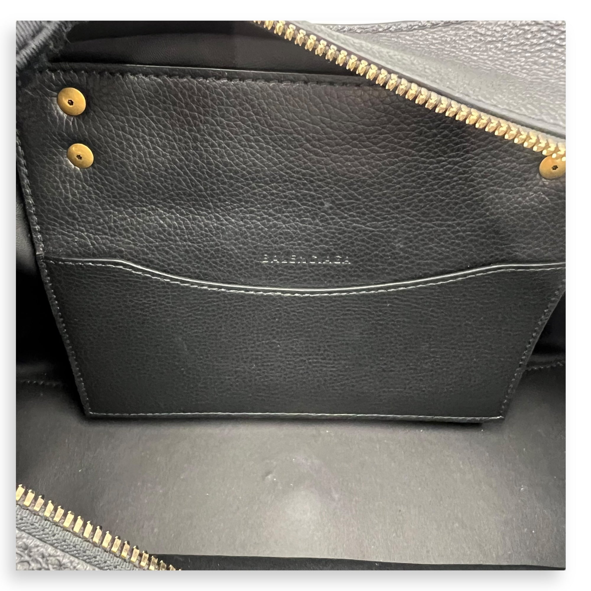 Balenciaga Neo Classic Top Handle Bag Black in Calfskin, Gold hardware_6