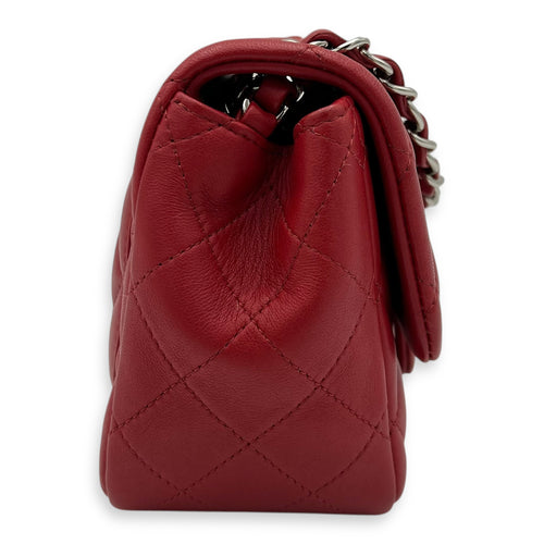 Chanel Square Shoulder Bag Mini Red in Lambskin, Silver hardware_3