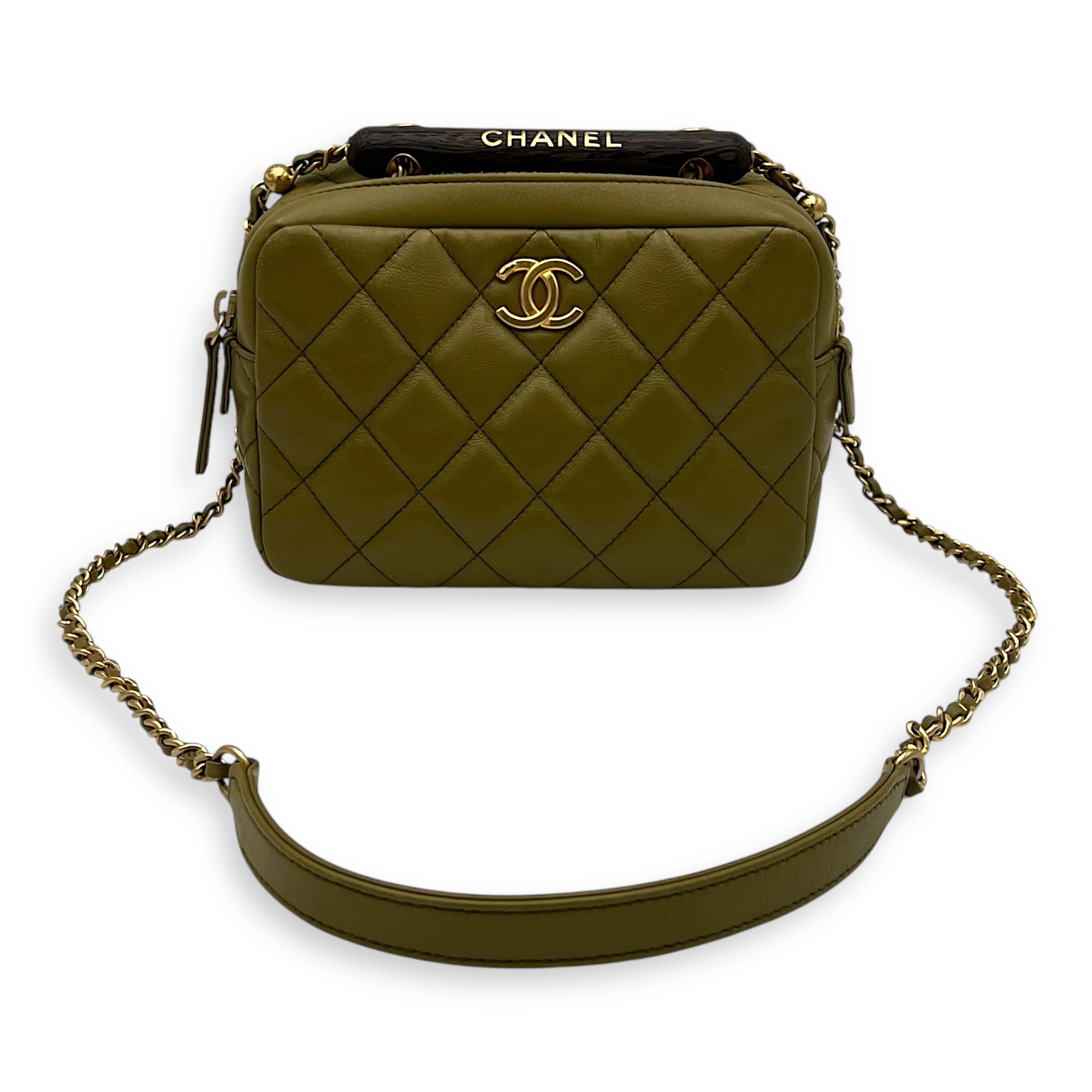Chanel Wenge Wood Green Crossbody Bag in Lambskin, Gold hardware_10
