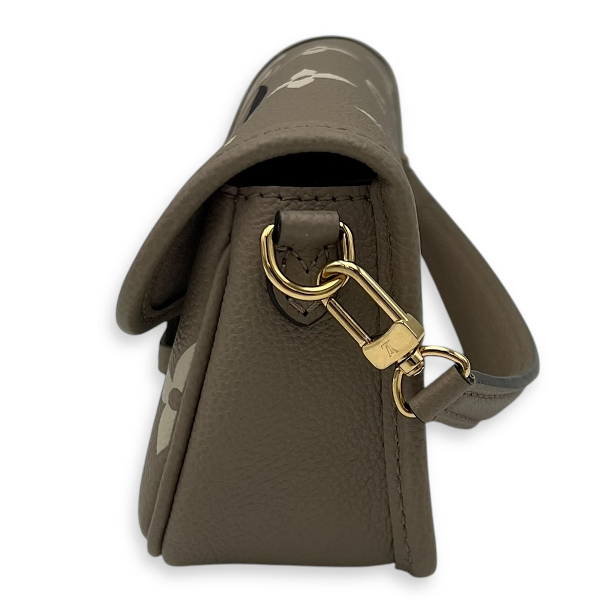 Louis Vuitton Diane Crossbody Bag Nano Beige in Empreinte Leather, Gold hardware_3