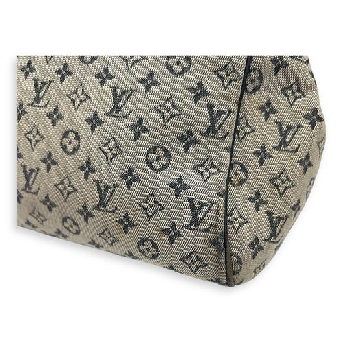 Louis Vuitton Josephine Shoulder Bag Grey in Jacquard, Gold hardware_9