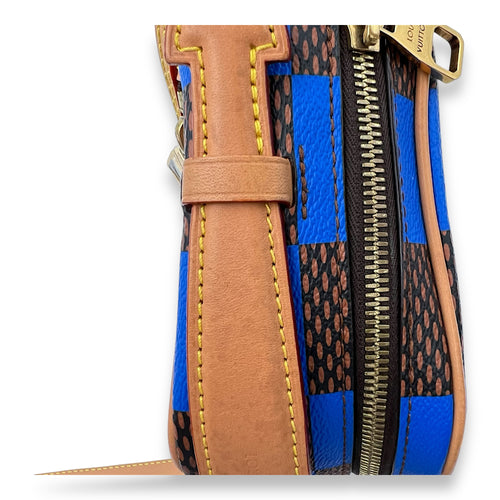 Louis Vuitton Chess Messenger Blue Crossbody Bag in Coated Canvas, Gold hardware_8