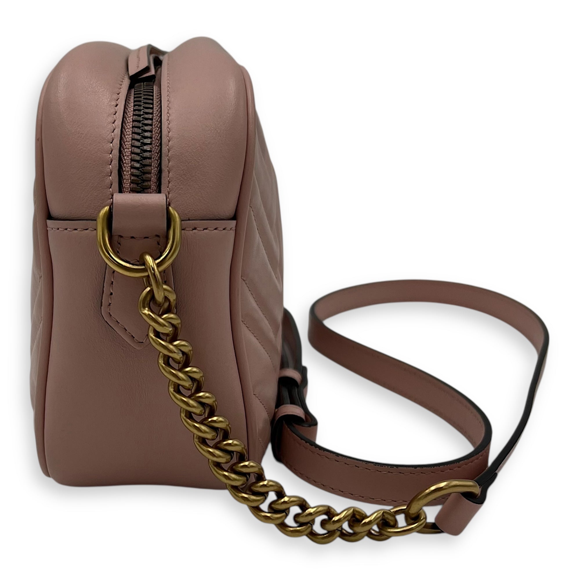 Gucci GG Marmont Crossbody Bag Pink in Calfskin, Gold hardware_4