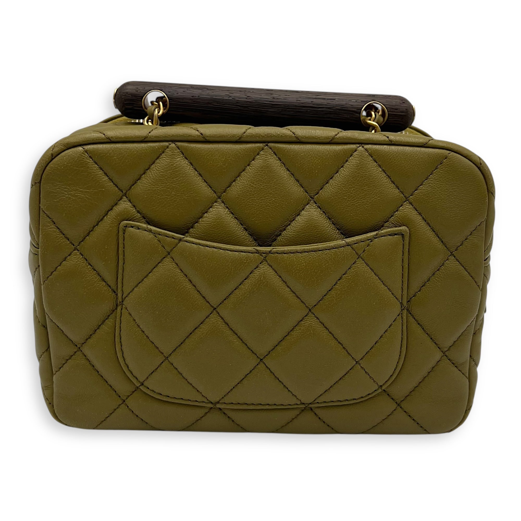 Chanel Wenge Wood Green Crossbody Bag in Lambskin, Gold hardware_2