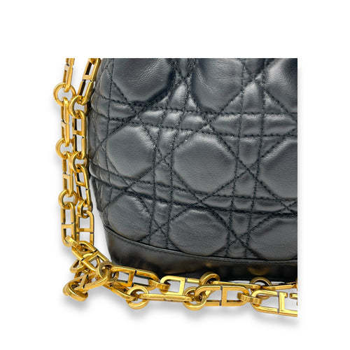 Jolie Bucket Crossbody bag in Lambskin, Gold Hardware