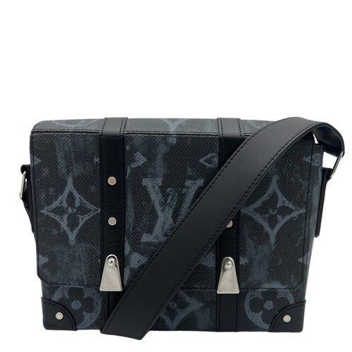 Soft Trunk Messenger Black in Coated Canvas, Silver hardware