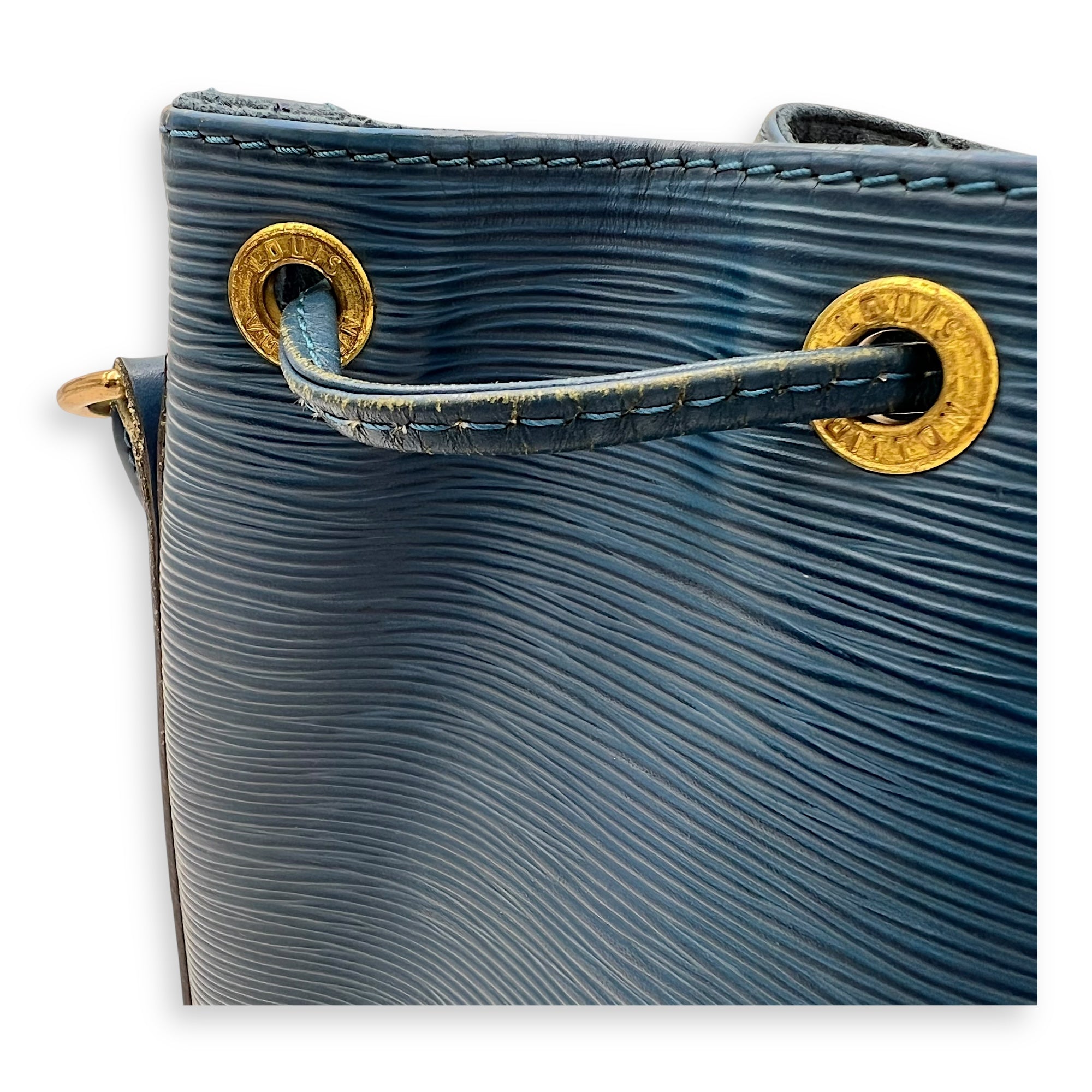 Louis Vuitton Noe Bucket Bag Blue in Epi Leather, Gold hardware_11