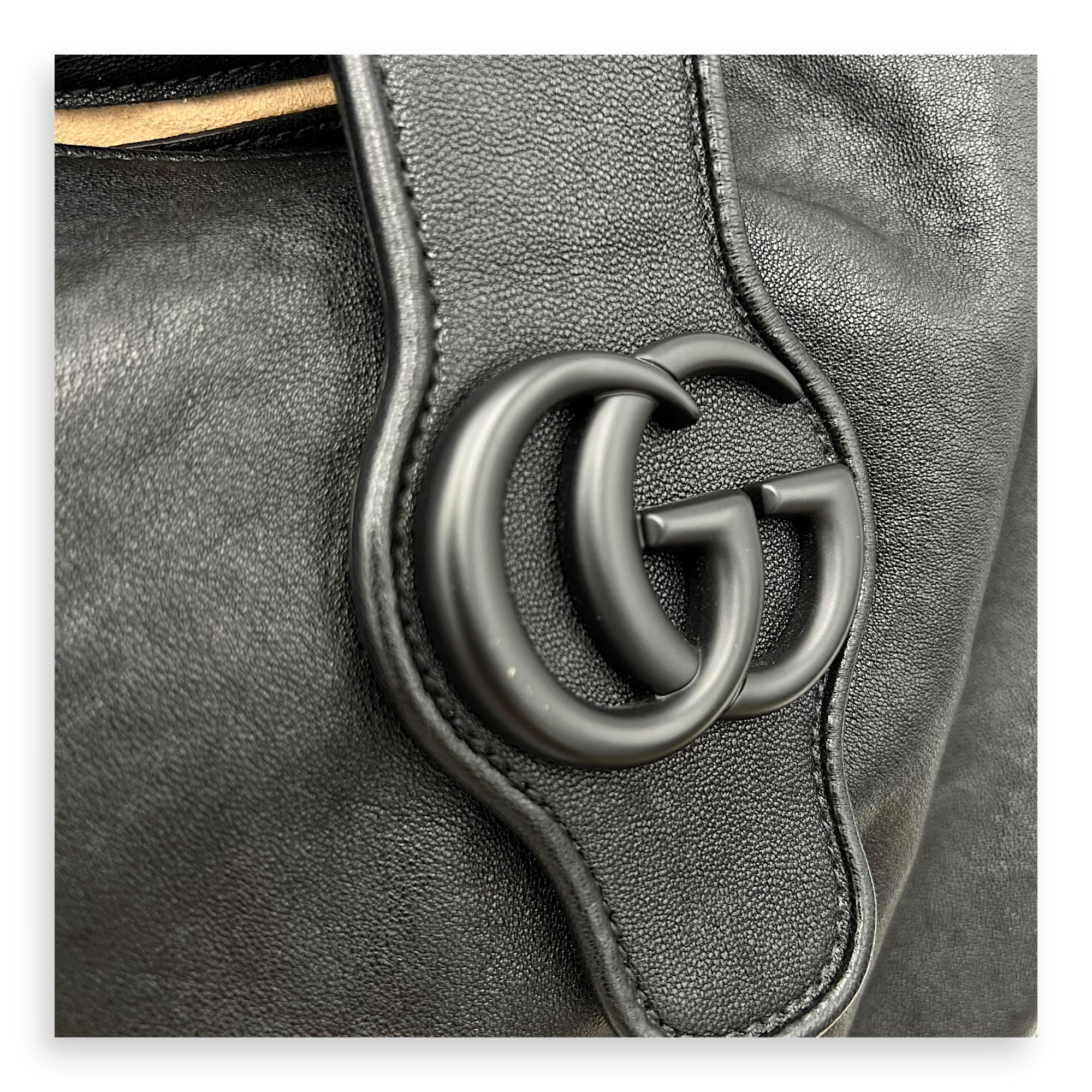 Gucci Aphrodite Shoulder Bag Black in Calfskin, Others hardware_8