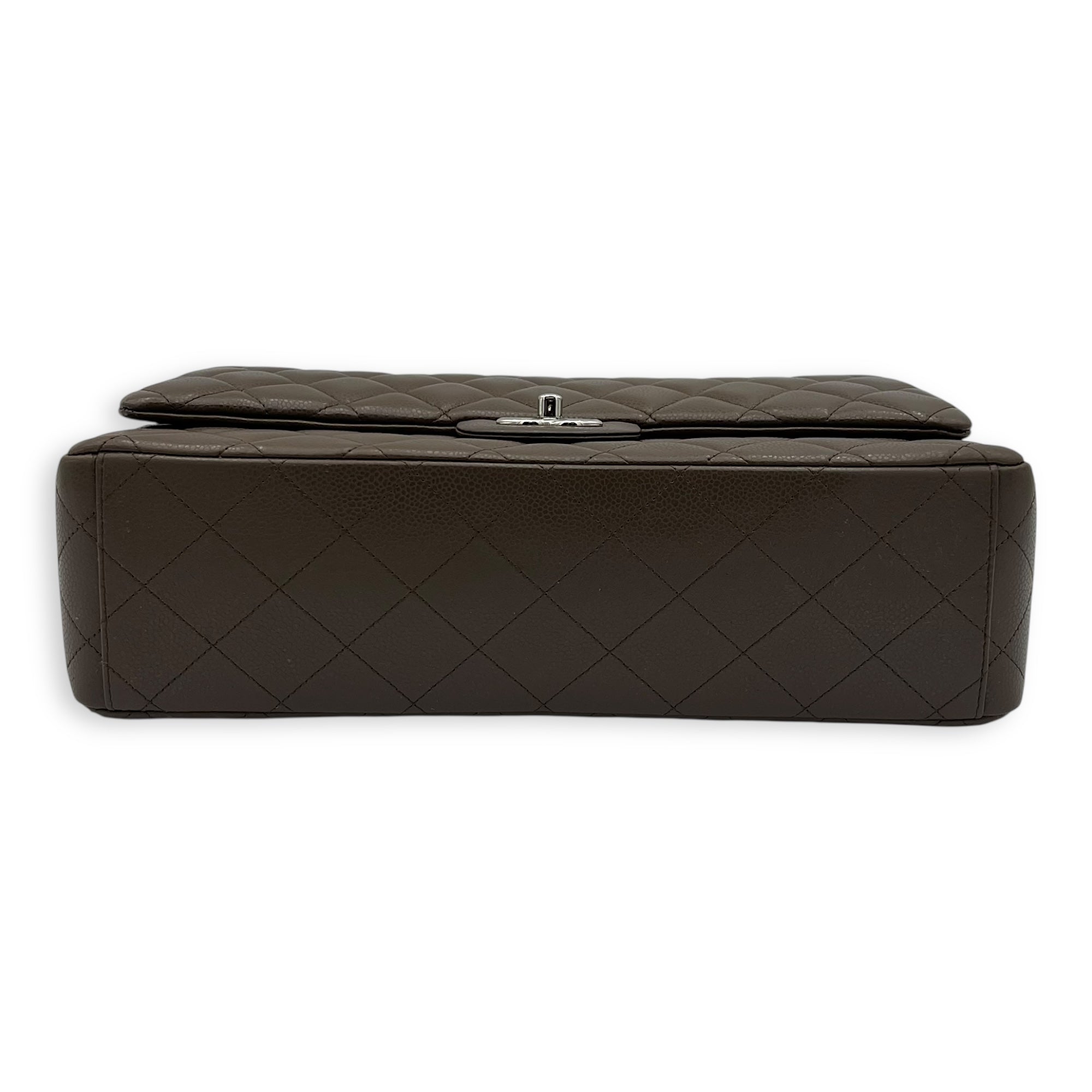 Chanel Classic Shoulder Bag Maxi Green in Caviar Leather, Silver hardware_5