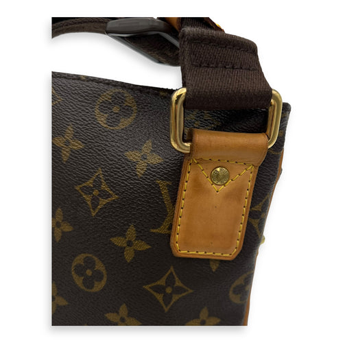Louis Vuitton Valmy Messenger Brown in Monogram Coated Canvas, Gold hardware_8