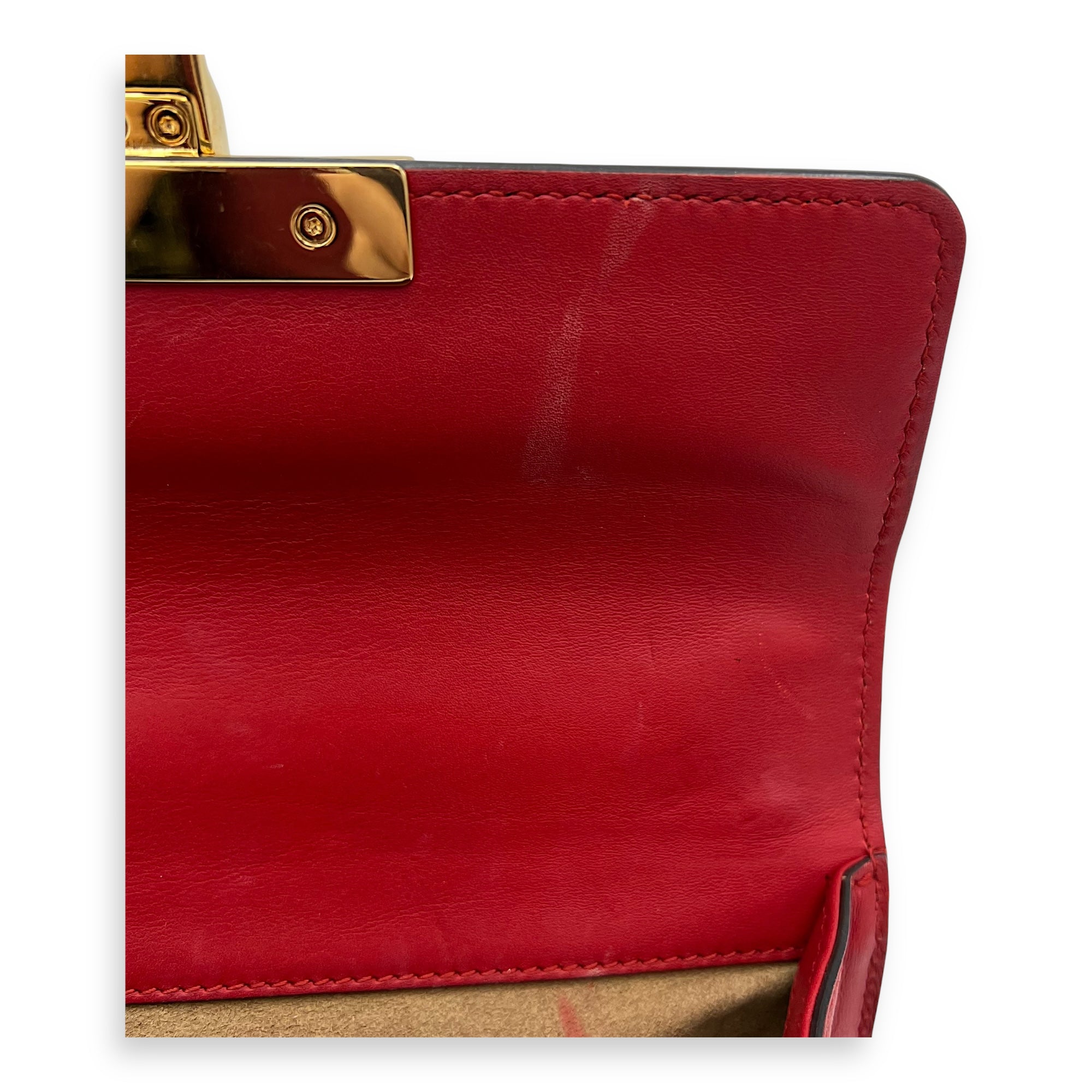 Gucci Padlock Shoulder Bag Red in Calfskin, Gold hardware_8