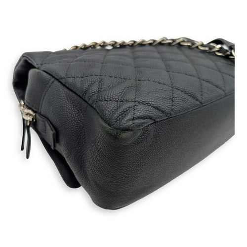 Chanel CC Shoulder Bag Black in Caviar Leather, Silver hardware_10