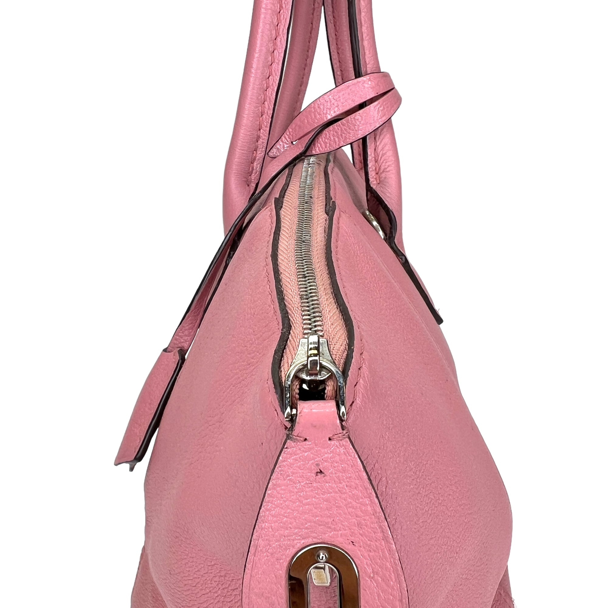 Soft Lockit PM Pink Top Handle Bag in Calfskin, Silver hardware