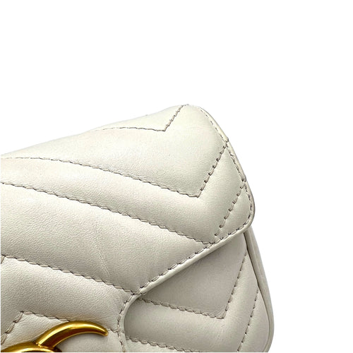 GG Marmont White Crossbody Bag in Calfskin, Gold hardware