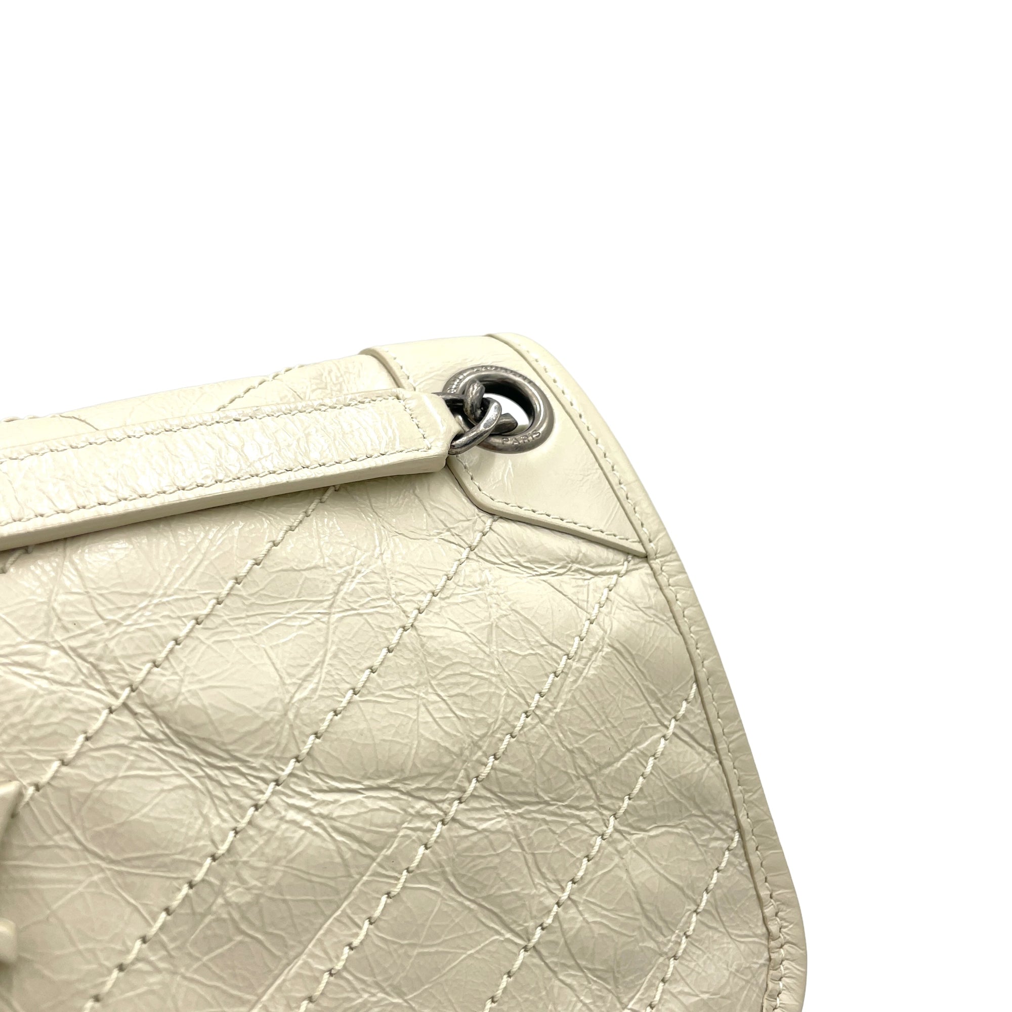 Niki Medium Cream Shoulder Bag in Distressed Leather, Ruthenium hardware