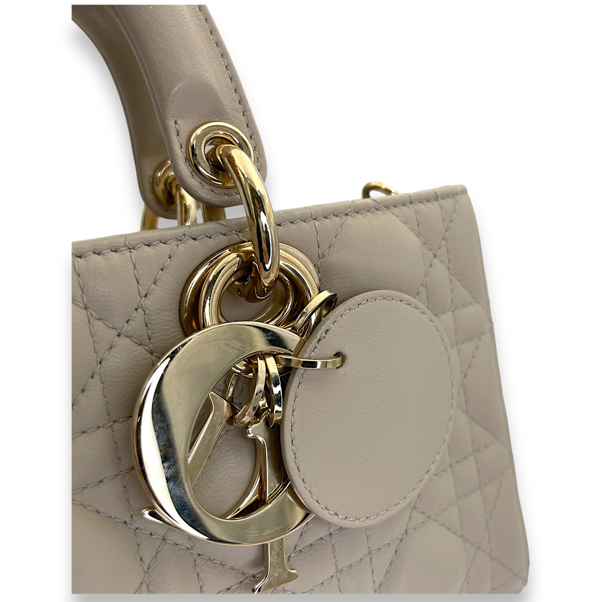 Lady d-joy Medium Top handle bag in Lambskin, Light Gold Hardware