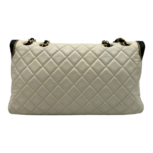 Others Shoulder Bag White in Calfskin, Gold hardware