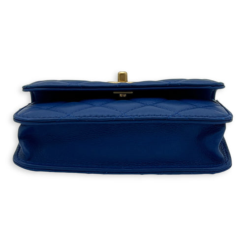 Pearl Crush Mini Blue Wallet On Chain in Calfskin, Gold hardware