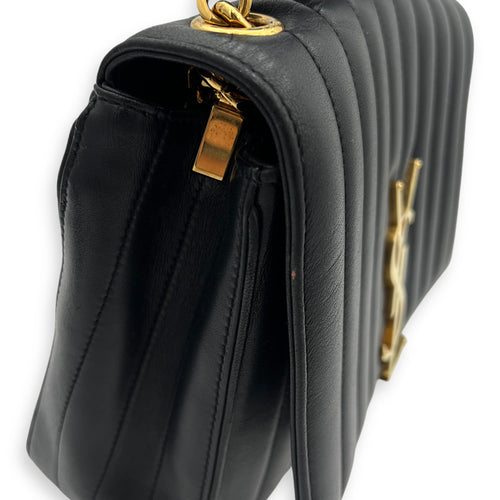 Vicky Shoulder Bag Black in Calfskin, Gold hardware