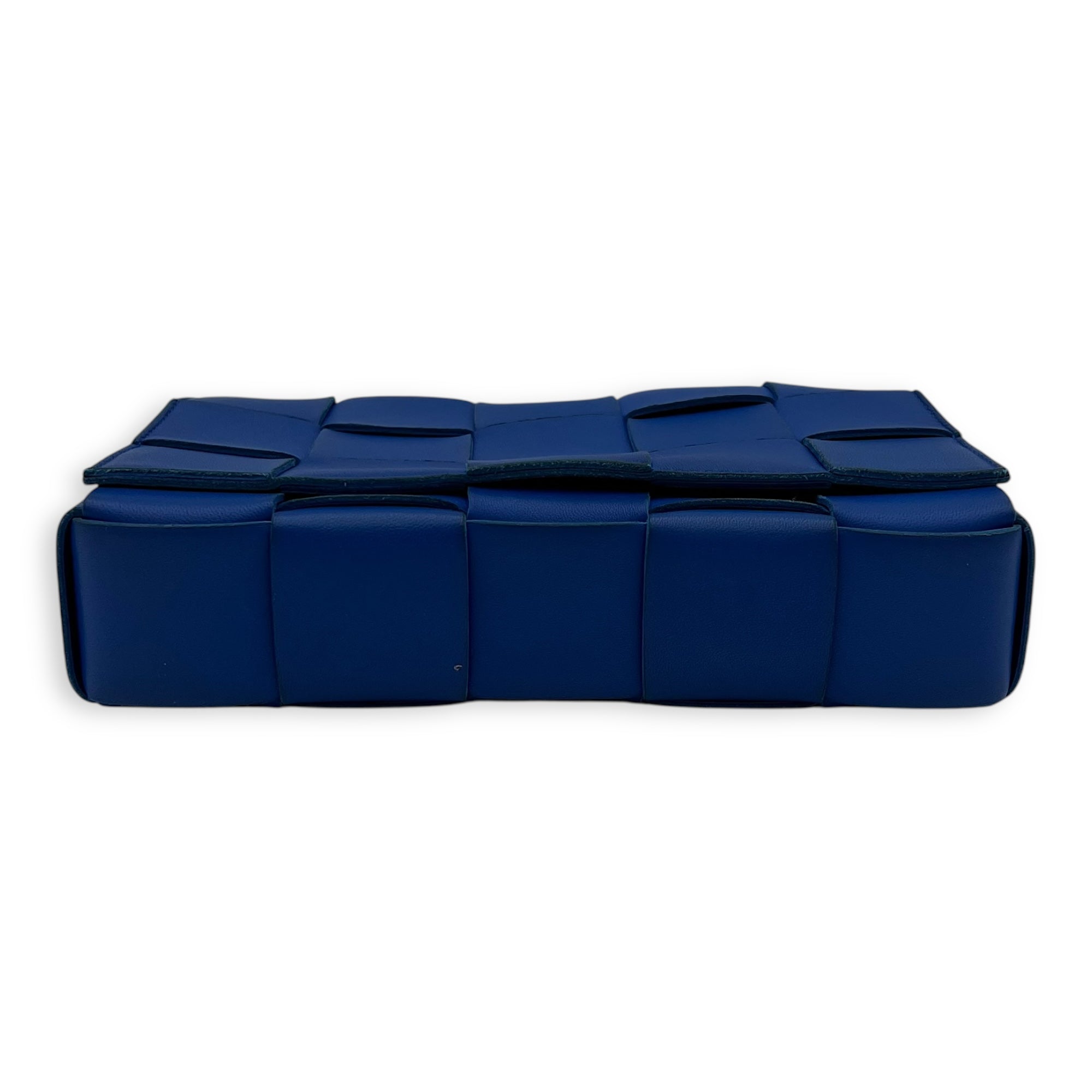 Bottega Veneta Cassette Shoulder Bag Blue in Lambskin_5